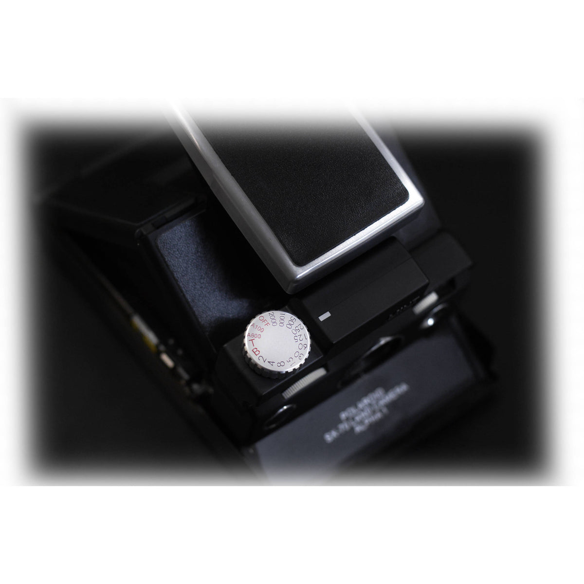 Cámara Analógica Mint SLR670-S Noir - puertos y conexiones