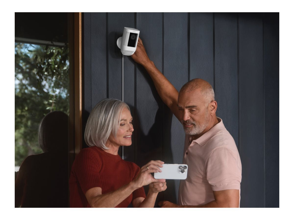 Cámara de Seguridad Ring Spotlight Cam Pro Plug-In - vista 3