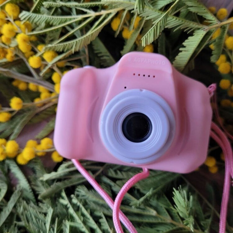 Cámara Digital AgfaPhoto Realikids Cam Mini para Niños Rosa - contenido de la caja