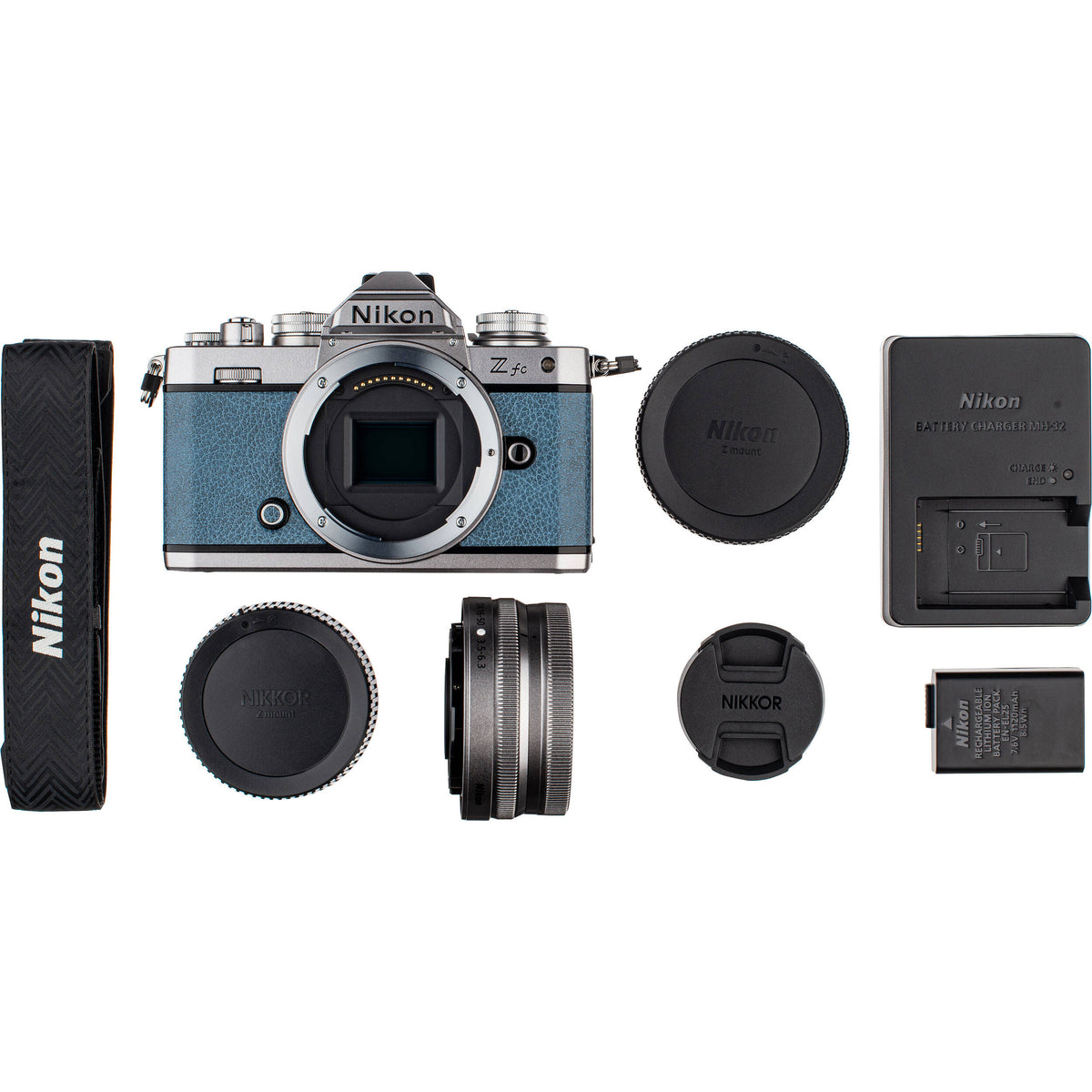 Cámara Digital Nikon Zfc Mirrorless con Lente 16-50mm Negra - contenido de la caja