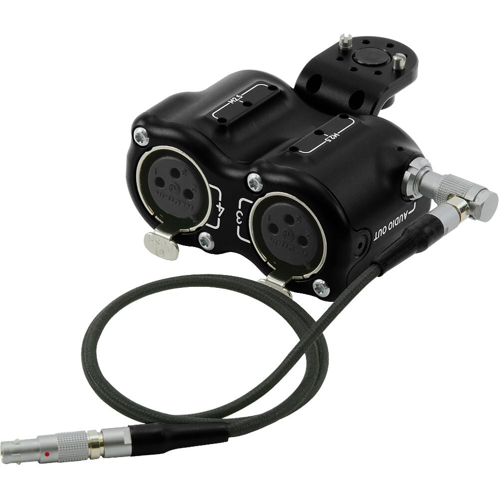 Cámara Digital RED Digital Cinema KOMODO-X de Producción Pack con Rigid-Hinge Touch 7.0 (V-Montura) - en uso