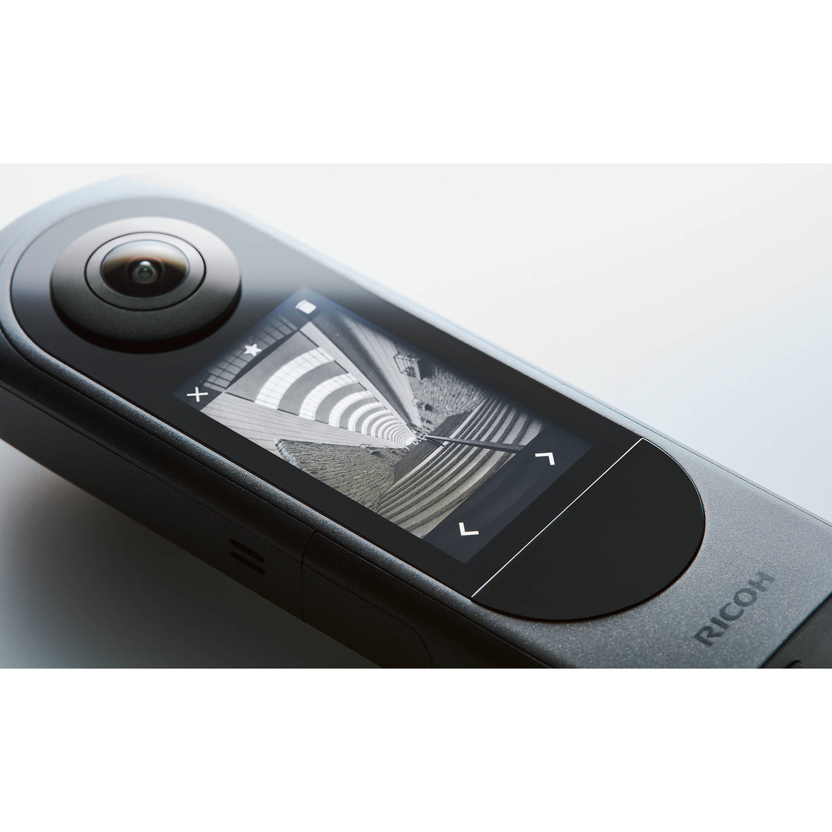 Cámara Digital Ricoh THETA X 360° 5.7K