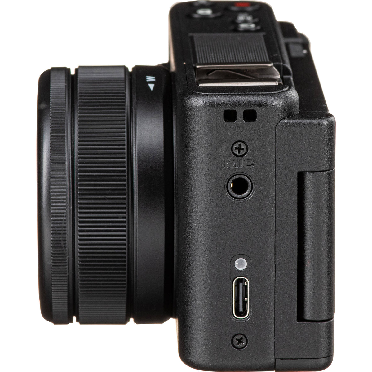 Cámara Digital Yashica City 100 Zoom Óptico 3x 13MP Negra - contenido de la caja