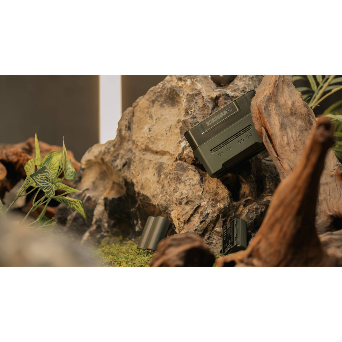 Cargador Tilta Portable Charging Station para NP-W235 - detalle