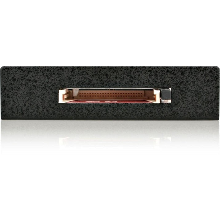 Control de Acceso StarTech.com StarTech 3.5in Drive Bay IDE to Single CF SSD Adapter Card Reader - vista 5