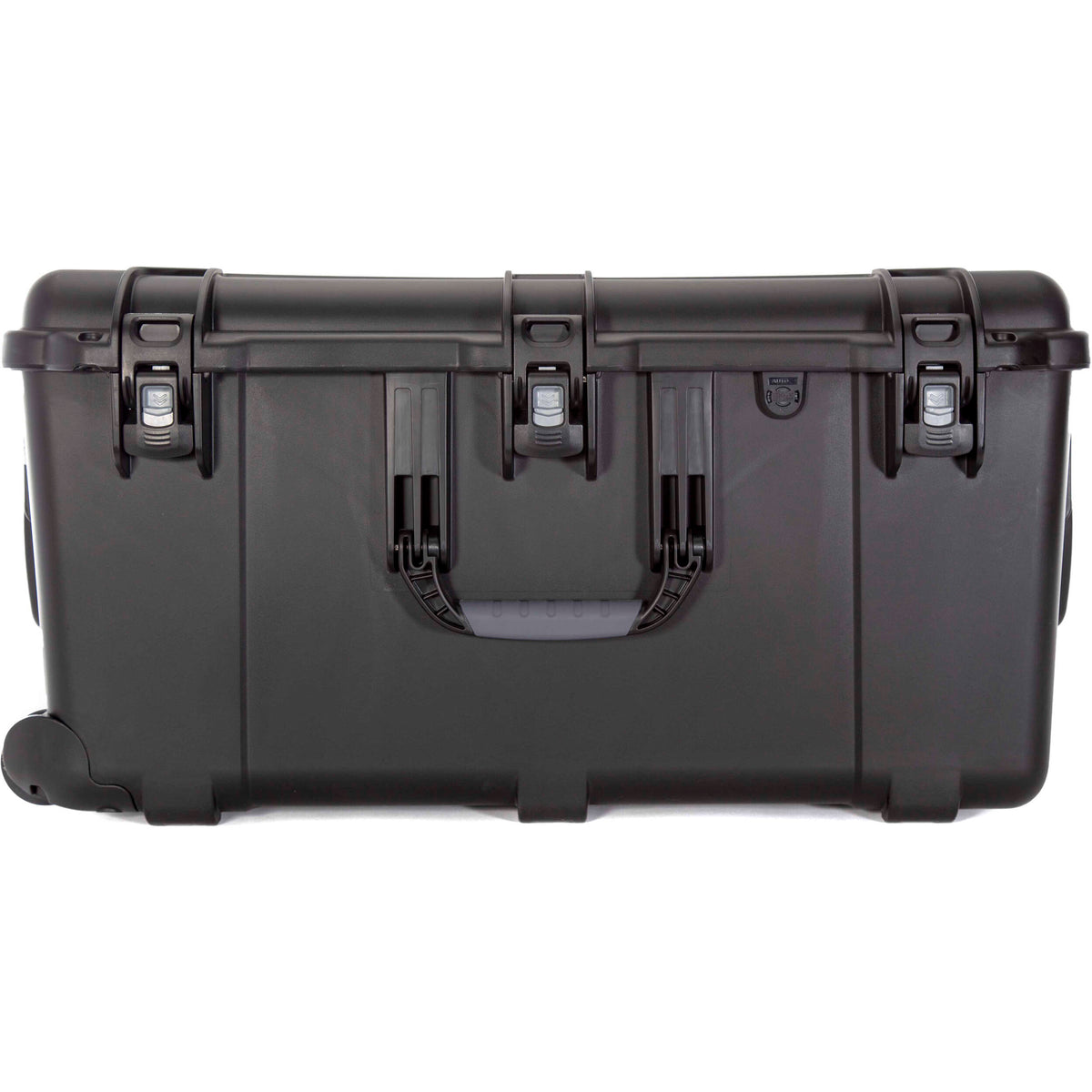 Estuche Rígido Nanuk 965 Pro Photo Kit (Negro, 119.7L) - en uso