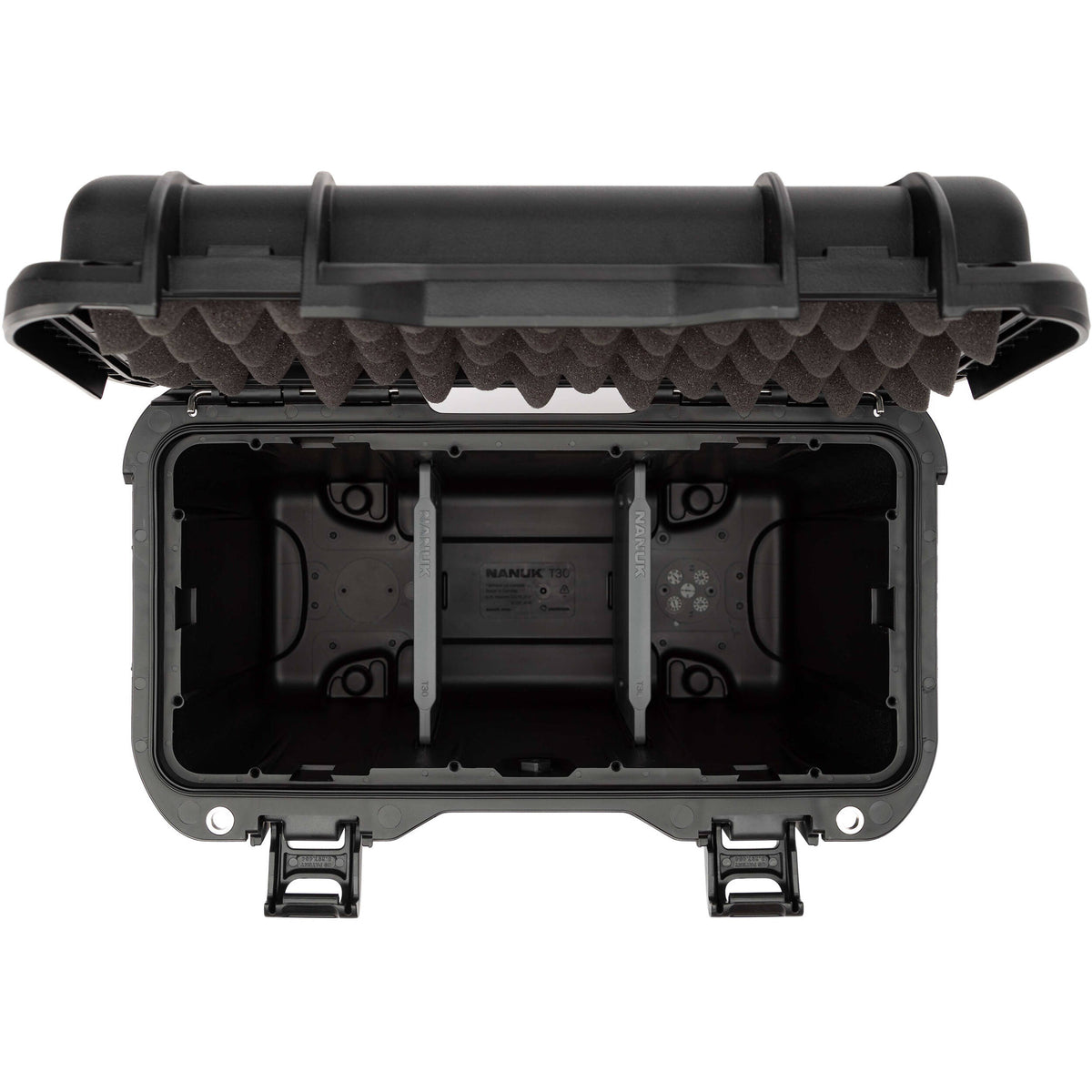 Estuche Rígido Nanuk T30 Top Loader con Tray y divisores (Negro) - puertos y conexiones