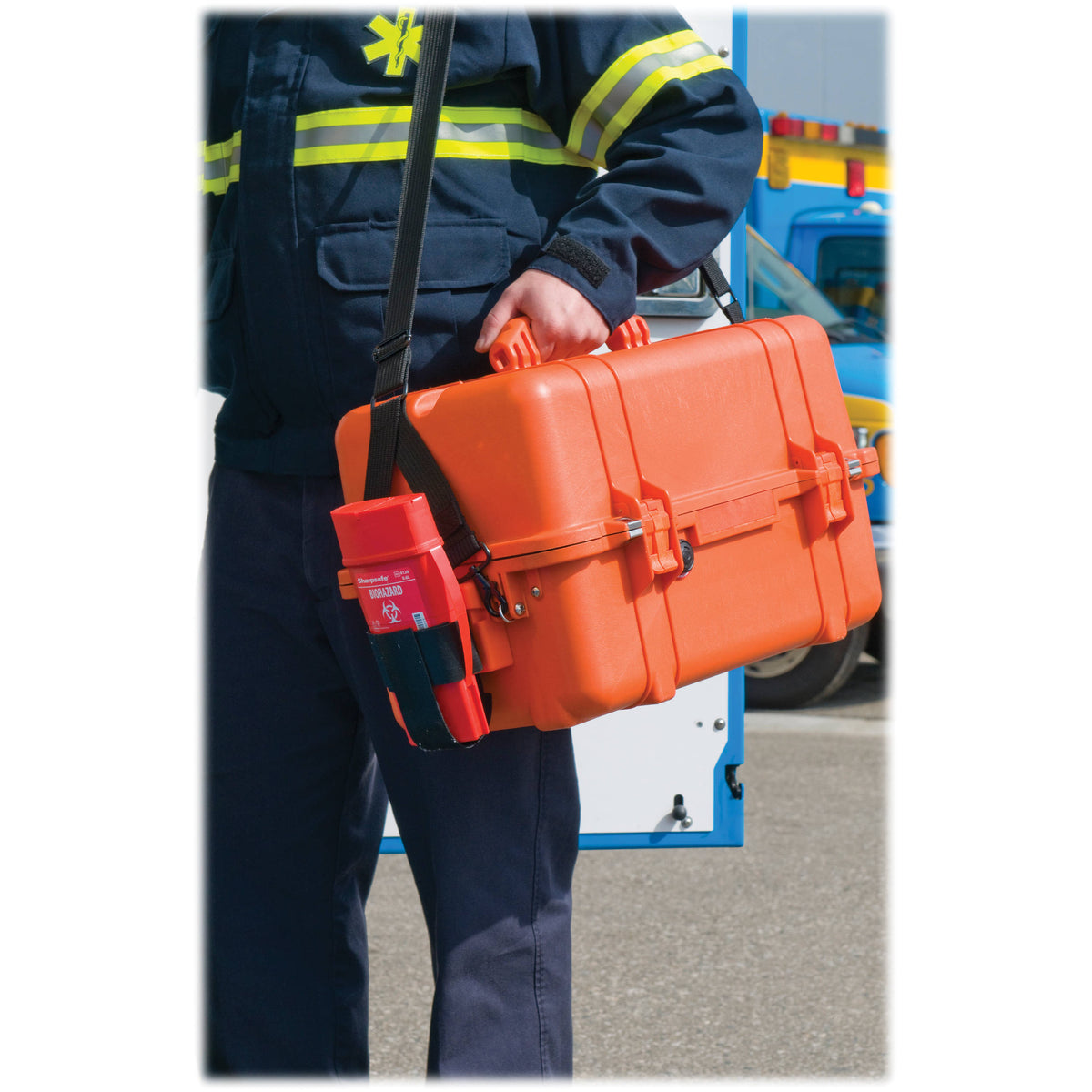 Estuche Rígido Pelican 1460EMS con EMS Organizer/juego de divisores (Naranja) - detalle