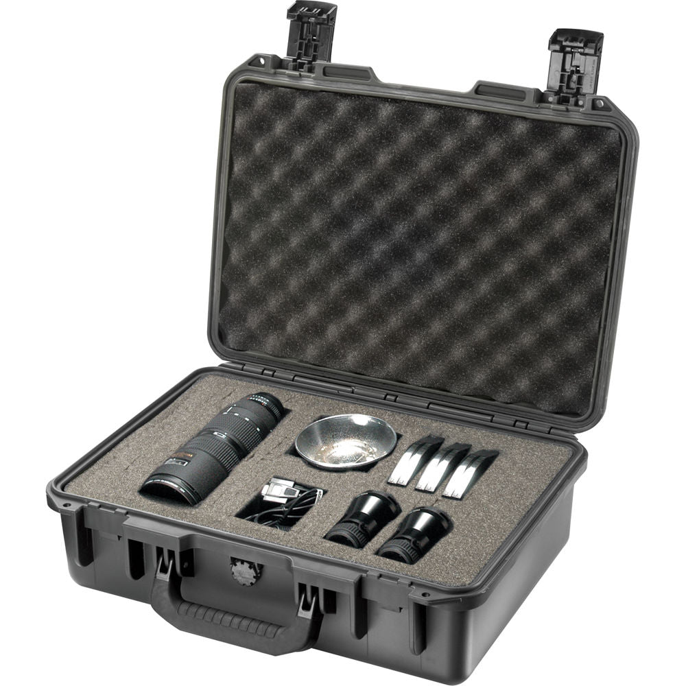 Estuche Rígido Pelican iM2300 Storm con espuma (Negro) - vista frontal