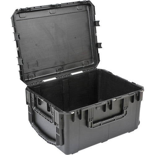 Estuche Rígido SKB 3i-Series 2922-16 con ruedas Waterproof utilitario (sin interior) - puertos y conexiones