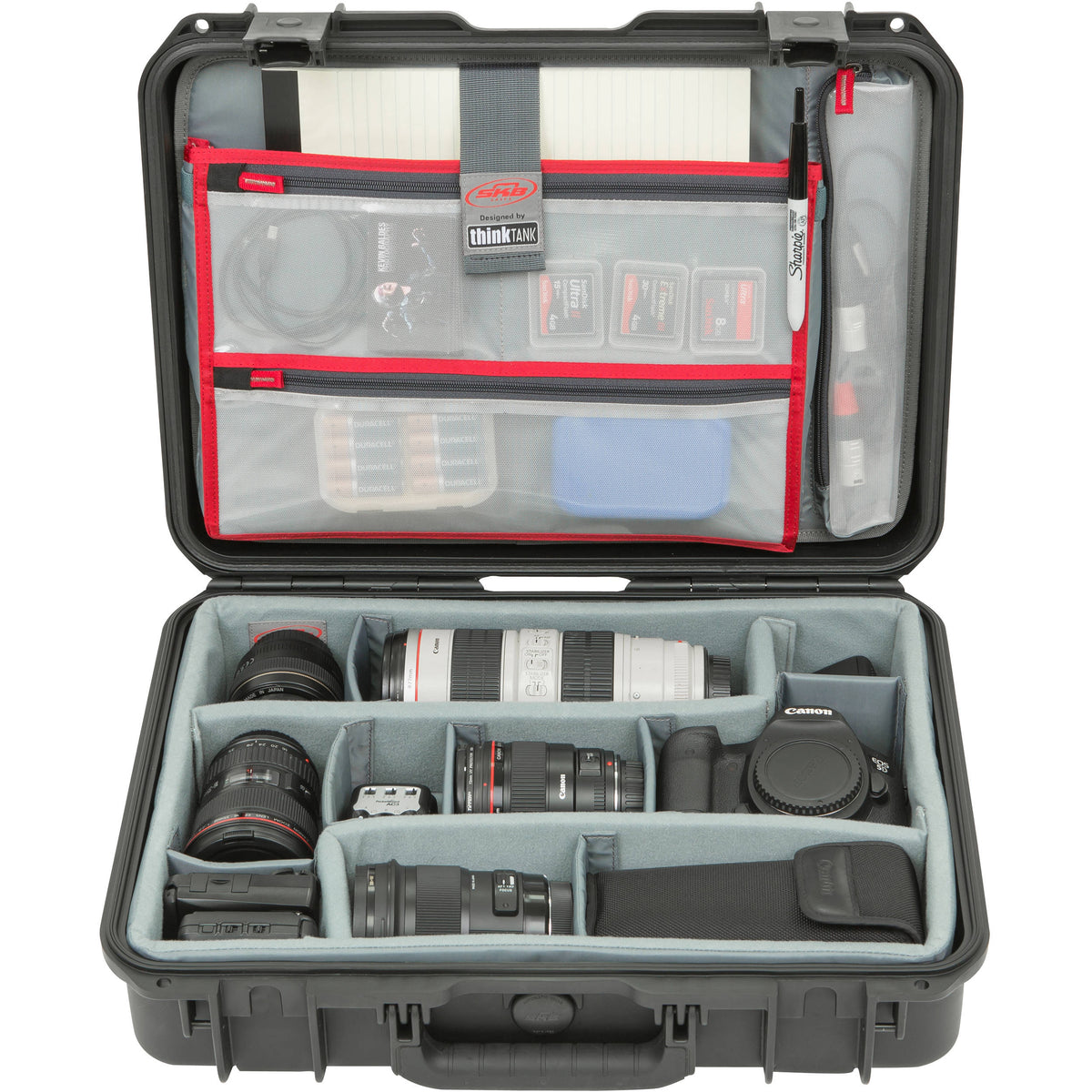 Estuche Rígido SKB iSeries 1813-5 con Think Tank Photo divisores & organizador en la tapa (Negro) - vista lateral