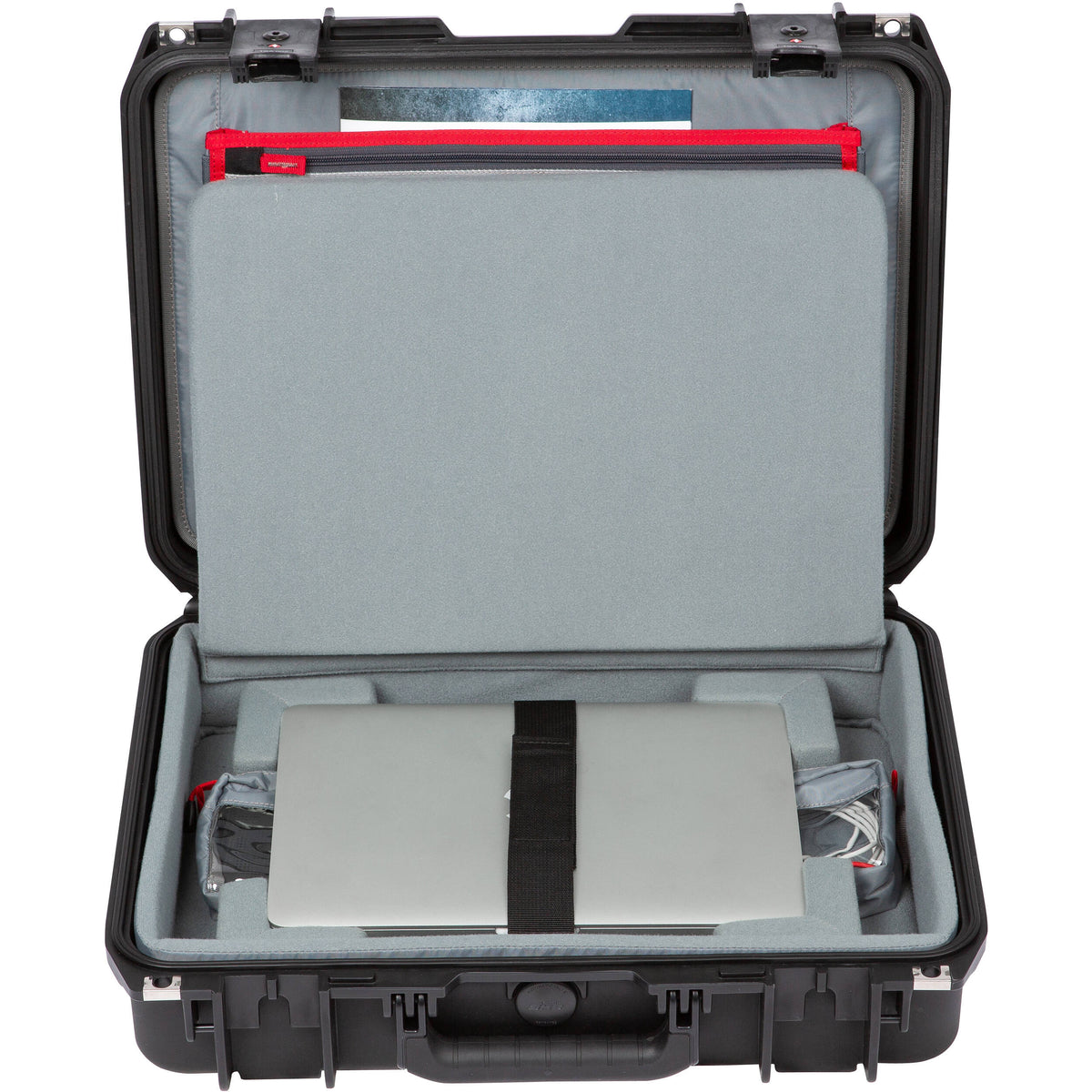 Estuche Rígido SKB iSeries 1813-5 para laptop con Think Tank inserto & organizador en la tapa (Negro) - vista trasera