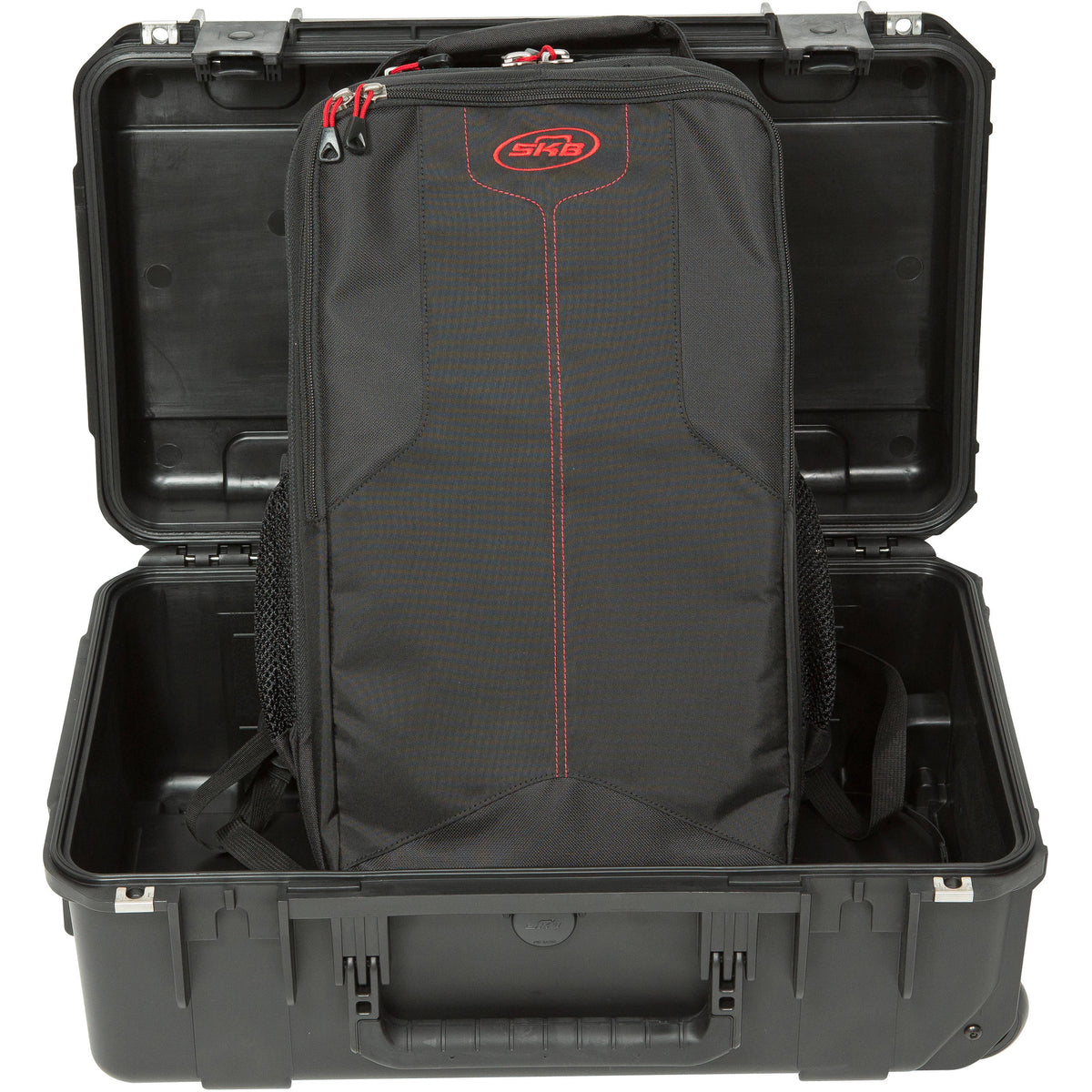 Estuche Rígido SKB iSeries 2011-7 con Think Tank Photo divisores & Photo Backpack (Negro) - vista trasera