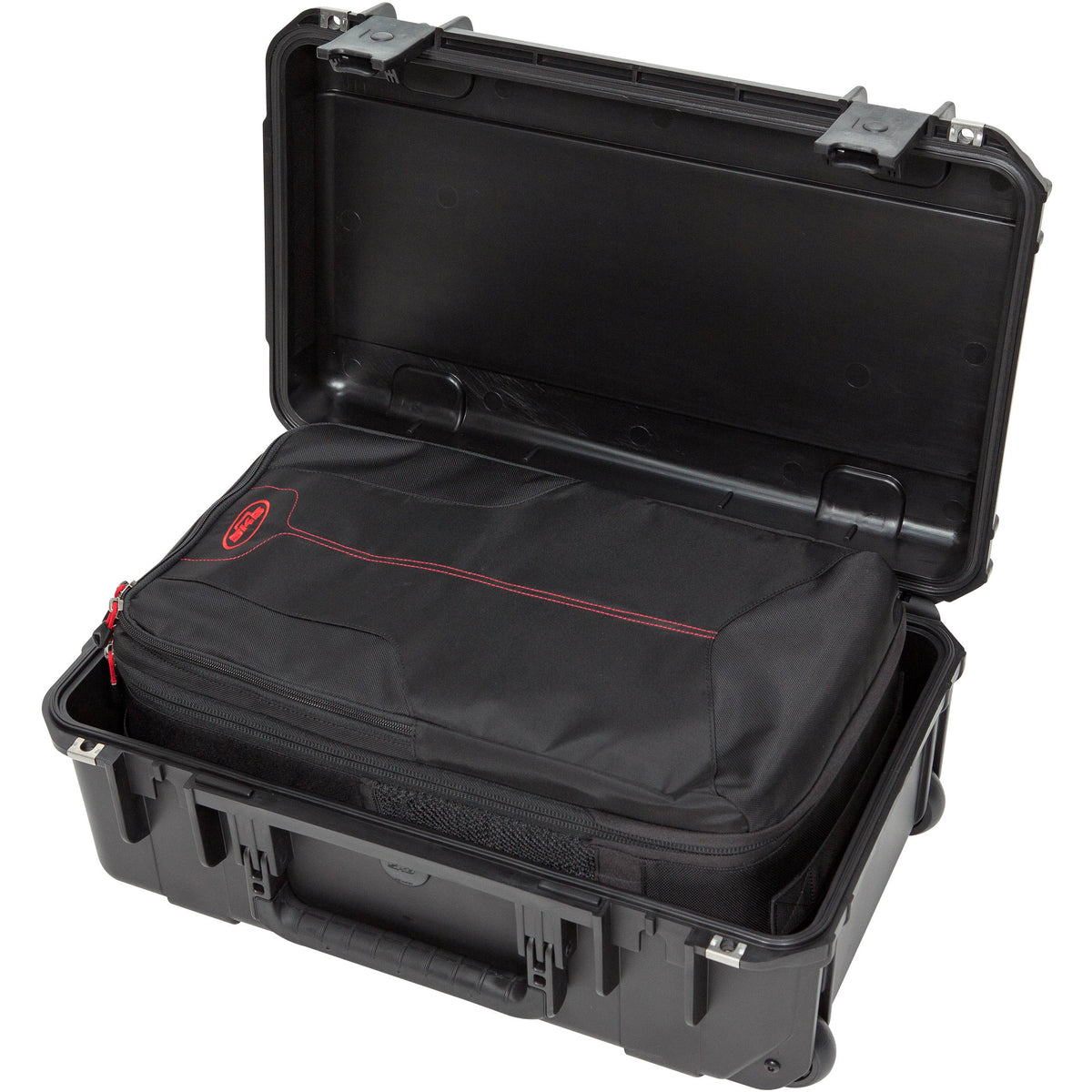 Estuche Rígido SKB iSeries 2011-7 con Think Tank Photo divisores & Photo Backpack (Negro) - puertos y conexiones