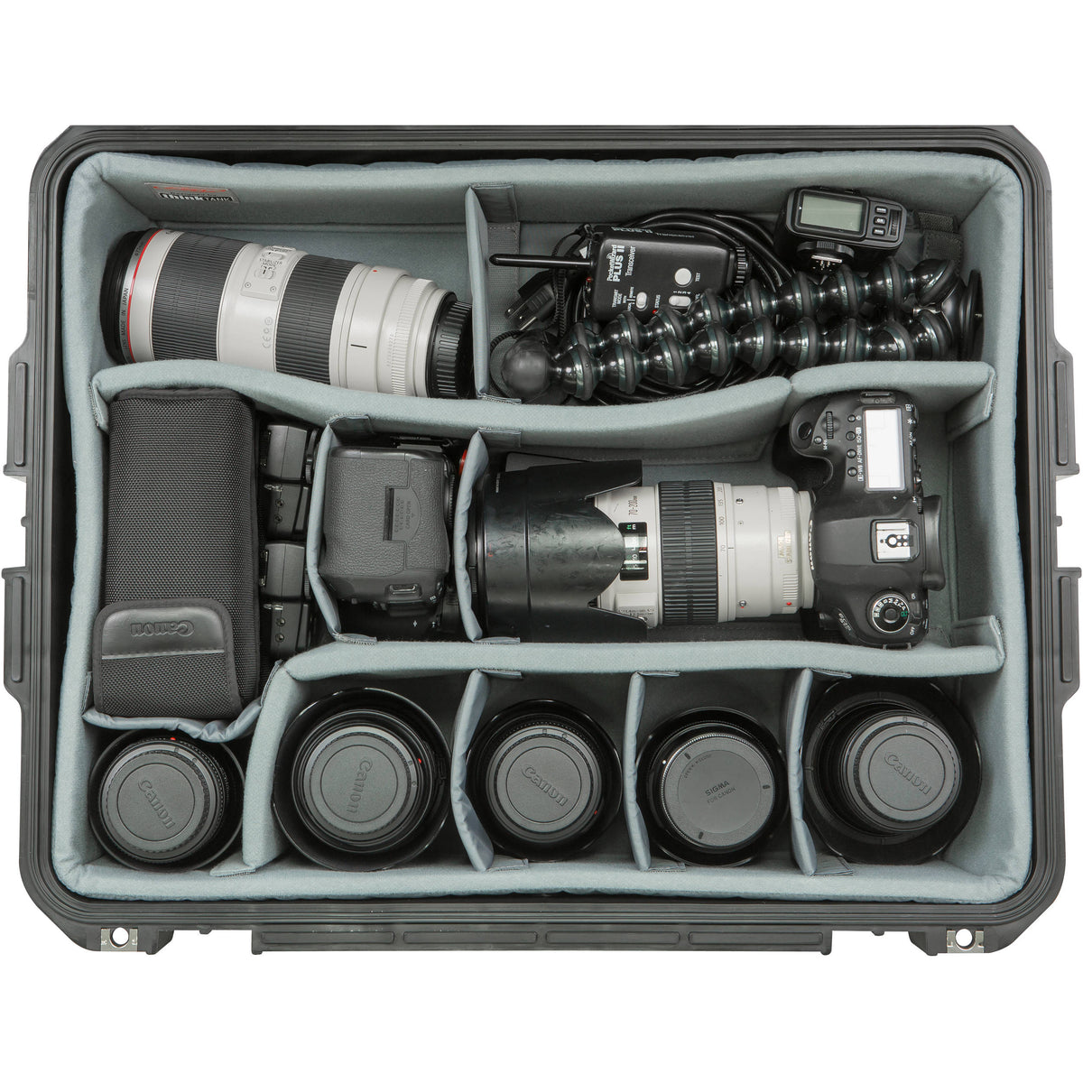 Estuche Rígido SKB iSeries 2217-8 con Think Tank Photo divisores & organizador en la tapa (Negro) - contenido de la caja