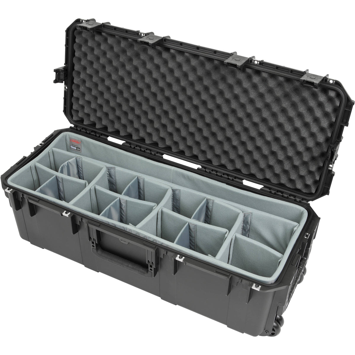 Estuche Rígido SKB iSeries 3613-12 con Think Tank Lighting/Stand divisores & Lid espuma (Negro) - vista trasera