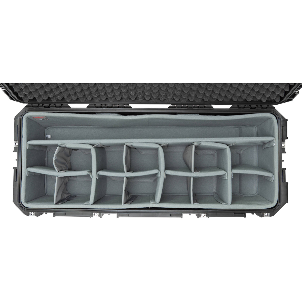 Estuche Rígido SKB iSeries 3613-12 con Think Tank Lighting/Stand divisores & Lid espuma (Negro) - vista lateral