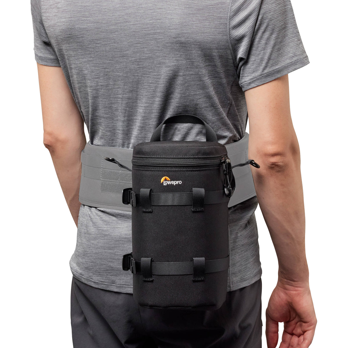 Funda para Lente Lowepro ProTactic LCS III (Negro, 2.5L) - en uso