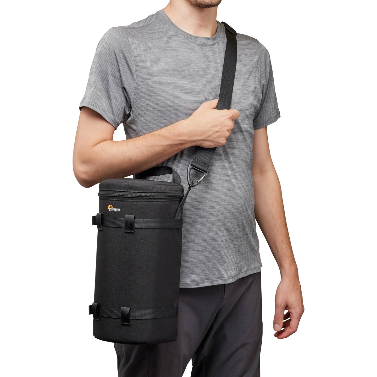 Funda para Lente Lowepro ProTactic LCS III (Negro, 5L) - puertos y conexiones