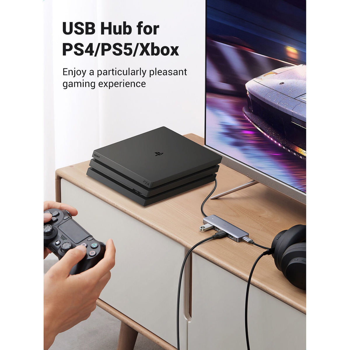 Hub USB UGREEN 4 Puertos USB 3.0 en Aluminio - en uso