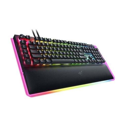 Razer BlackWidow V4 Pro Mechanical Gaming Keyboard with Razer Chroma (Yellow Switch) — vista 3