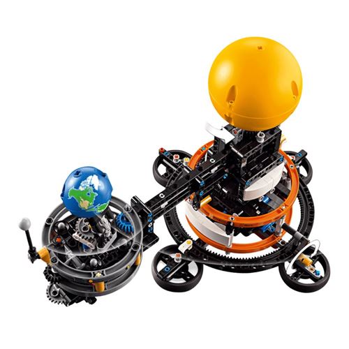 Lego Planet Earth and Moon in Orbit #42179 (526 Pieces)
 Technic Playset;  For Ages 10+ — vista 3