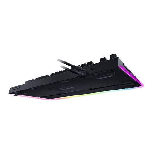 Razer BlackWidow V4 Pro Mechanical Gaming Keyboard with Razer Chroma (Yellow Switch) — vista 4