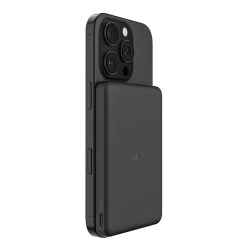 Belkin 5K 7.5W SLIM MAG BLACK — vista 4