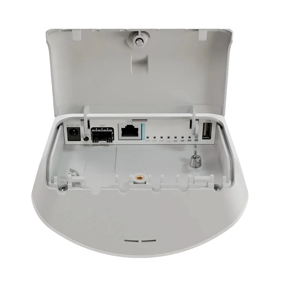 Estación base doble banda 2.4 Mikrotik L22UGS5HAXD2HAXD15S mANTBox ax 15s