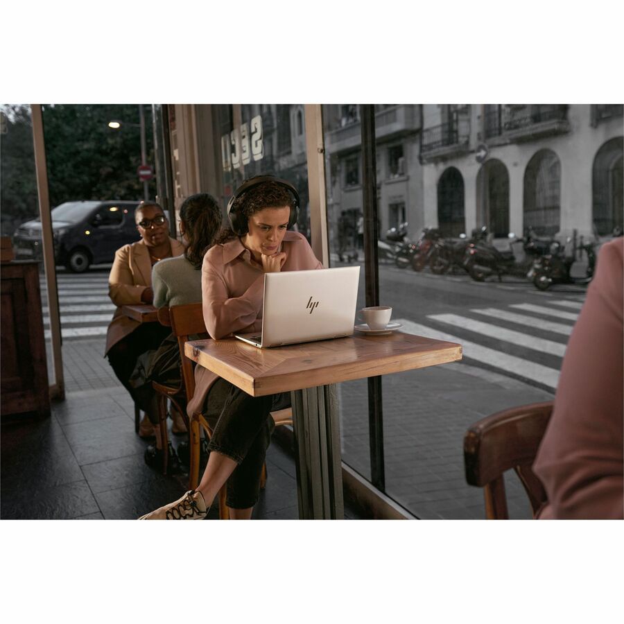 Laptop HP EliteBook, AMD AMD Ryzen AI 5 340 6 Núcleos, 32GB DDR5, 512 GB SSD -, Radeon 780M - vista 3