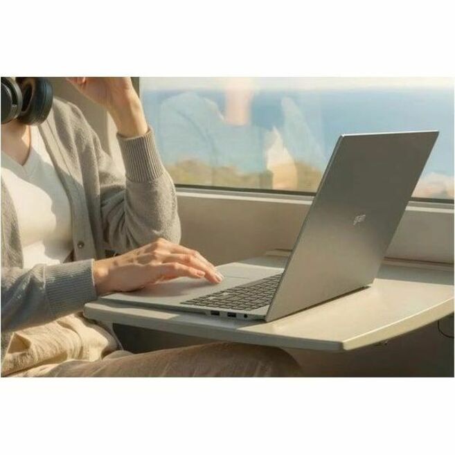 Laptop LG gram Pro 16ZB90U-N.AZB4U1, Intel Core Ultra X7 16 Núcleos, 32GB, 512 GB, Arc Graphics - vista 7