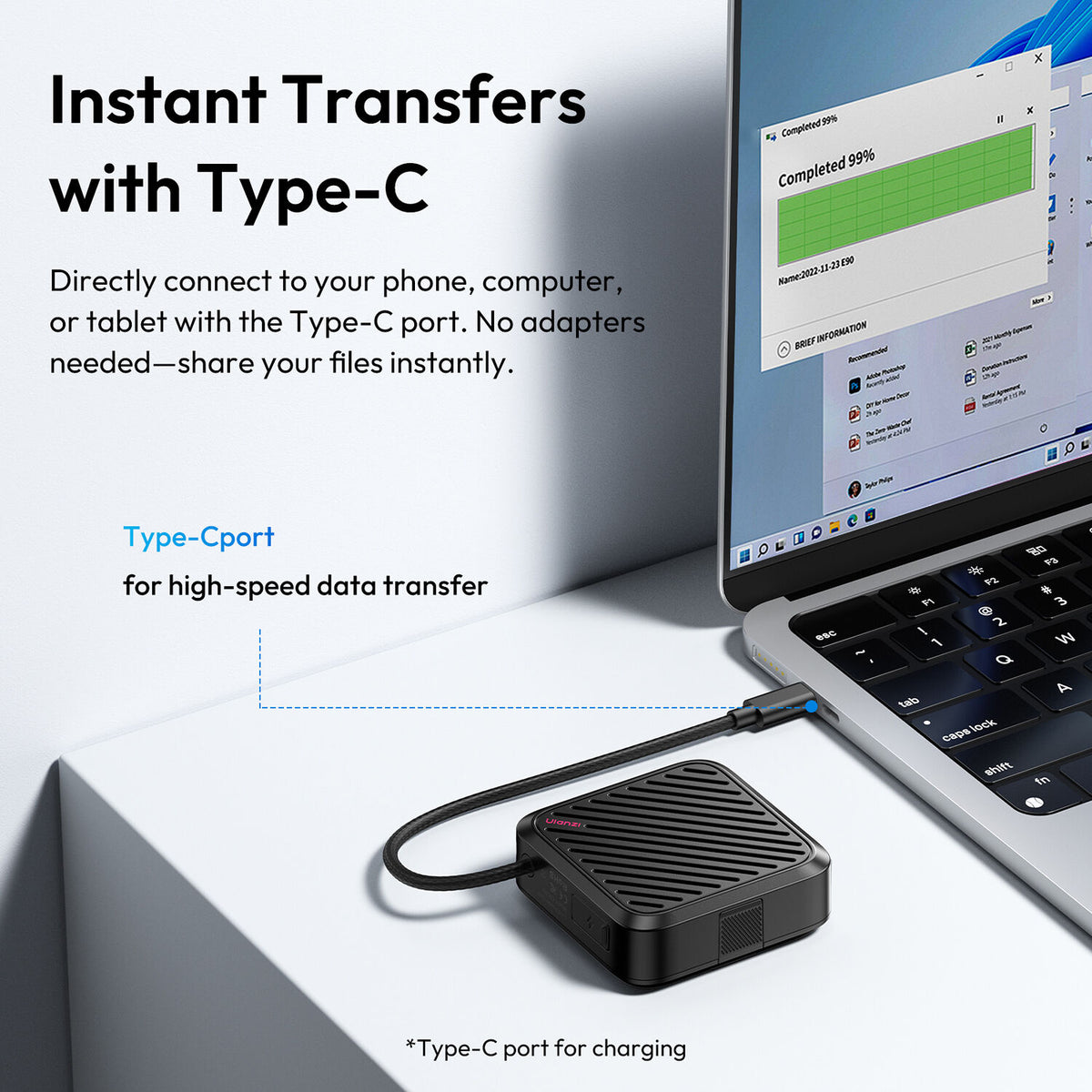 Lector de Tarjetas Ulanzi CRC10 3-in-1 Case - en uso