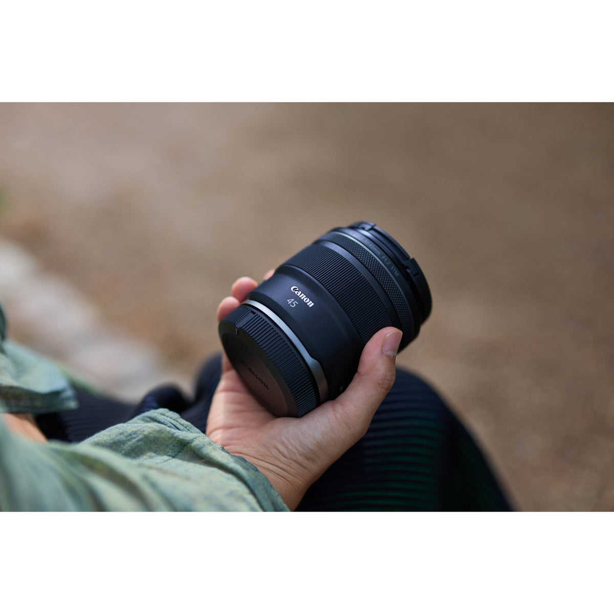 Lente Canon RF 45mm f/1.2 STM - puertos y conexiones