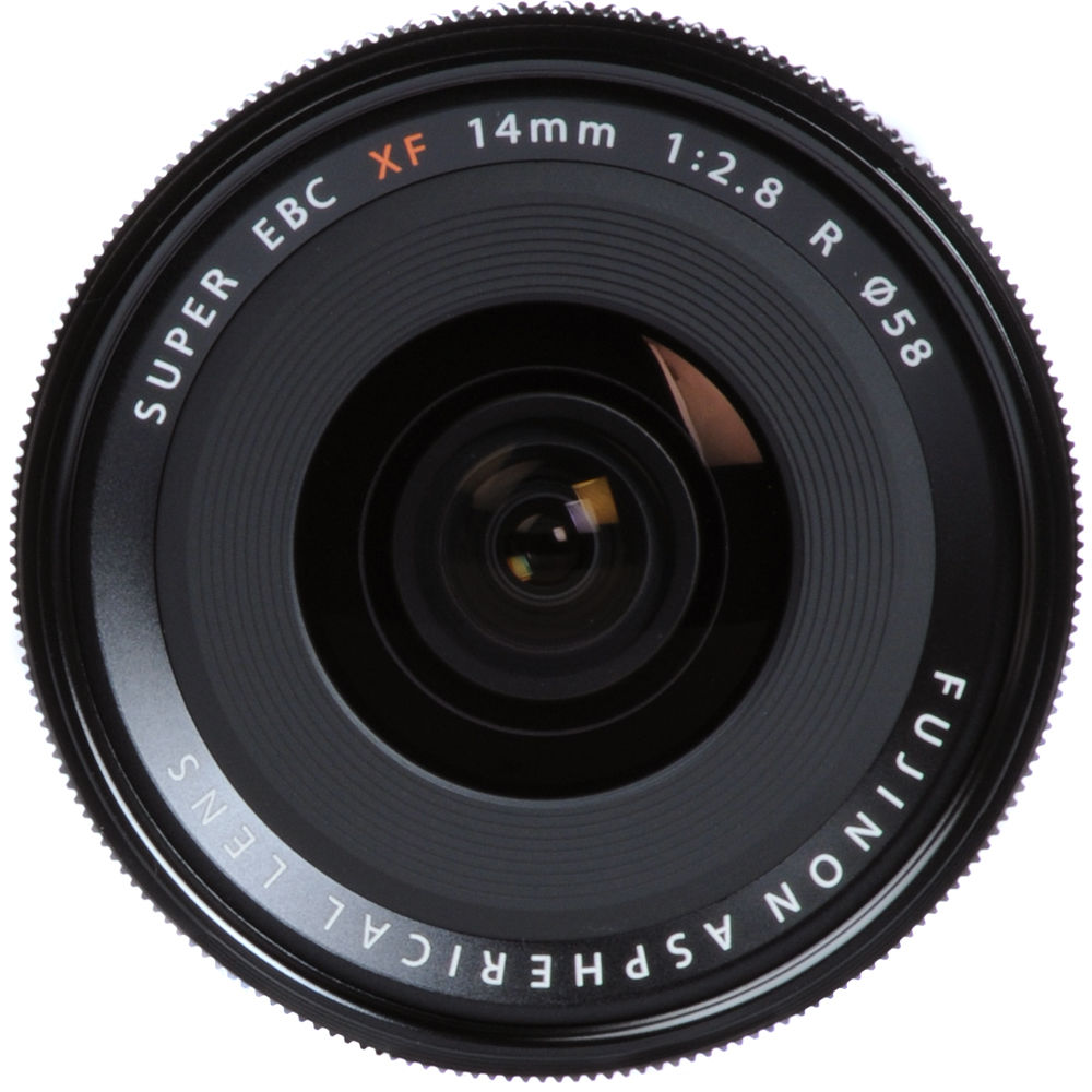 Lente Fujifilm XF 14mm f/2.8 R - vista frontal