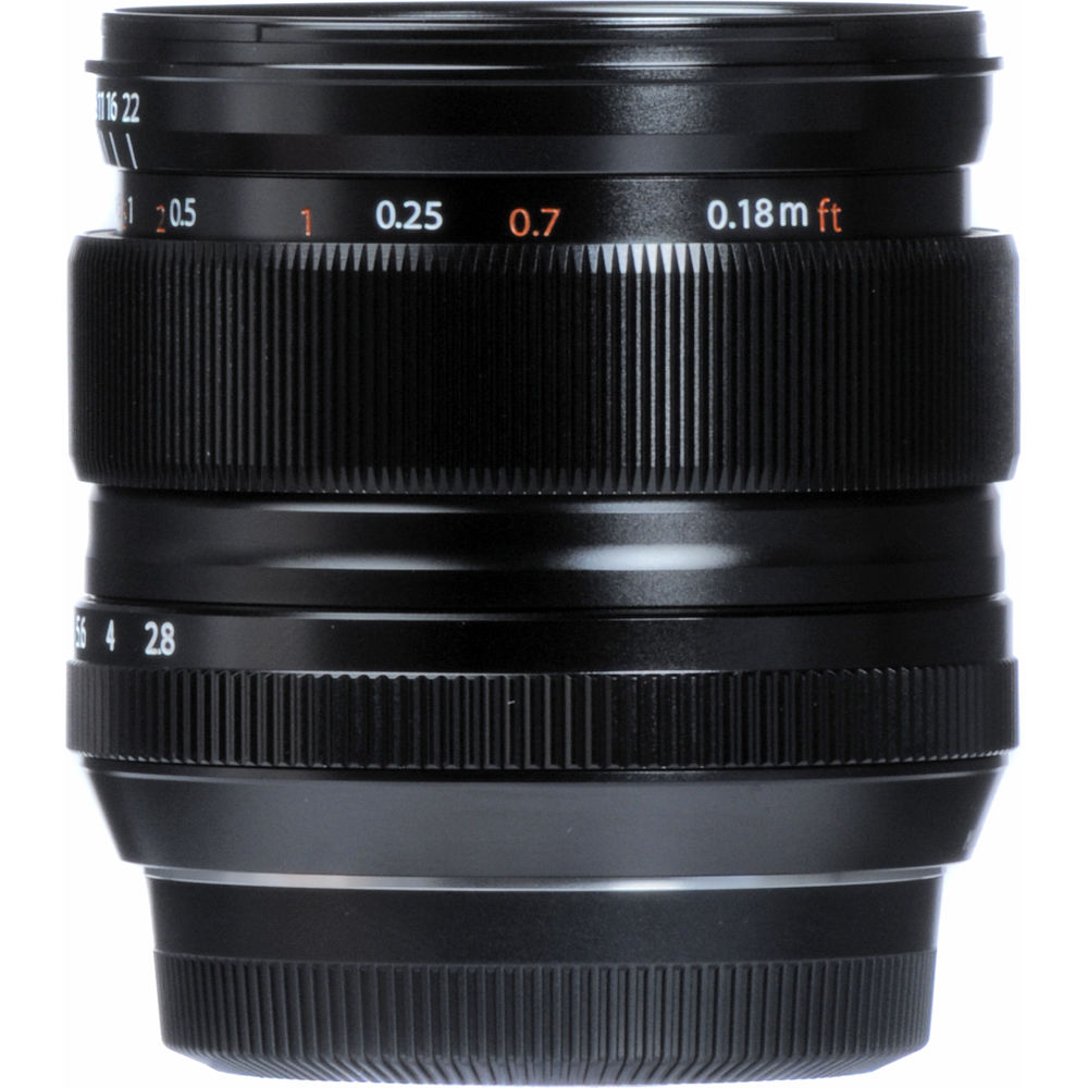 Lente Fujifilm XF 14mm f/2.8 R - puertos y conexiones