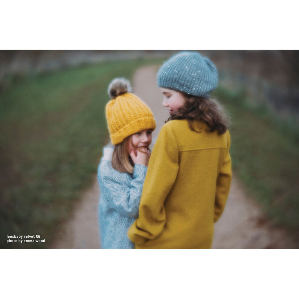 Lente Lensbaby Velvet 56mm f/1.6 (Negro) - contenido de la caja