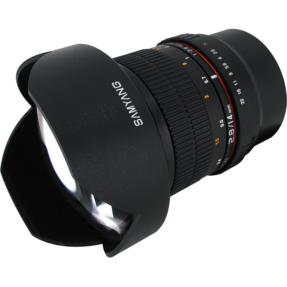 Lente Samyang 14mm f/2.8 ED AS IF UMC - vista frontal