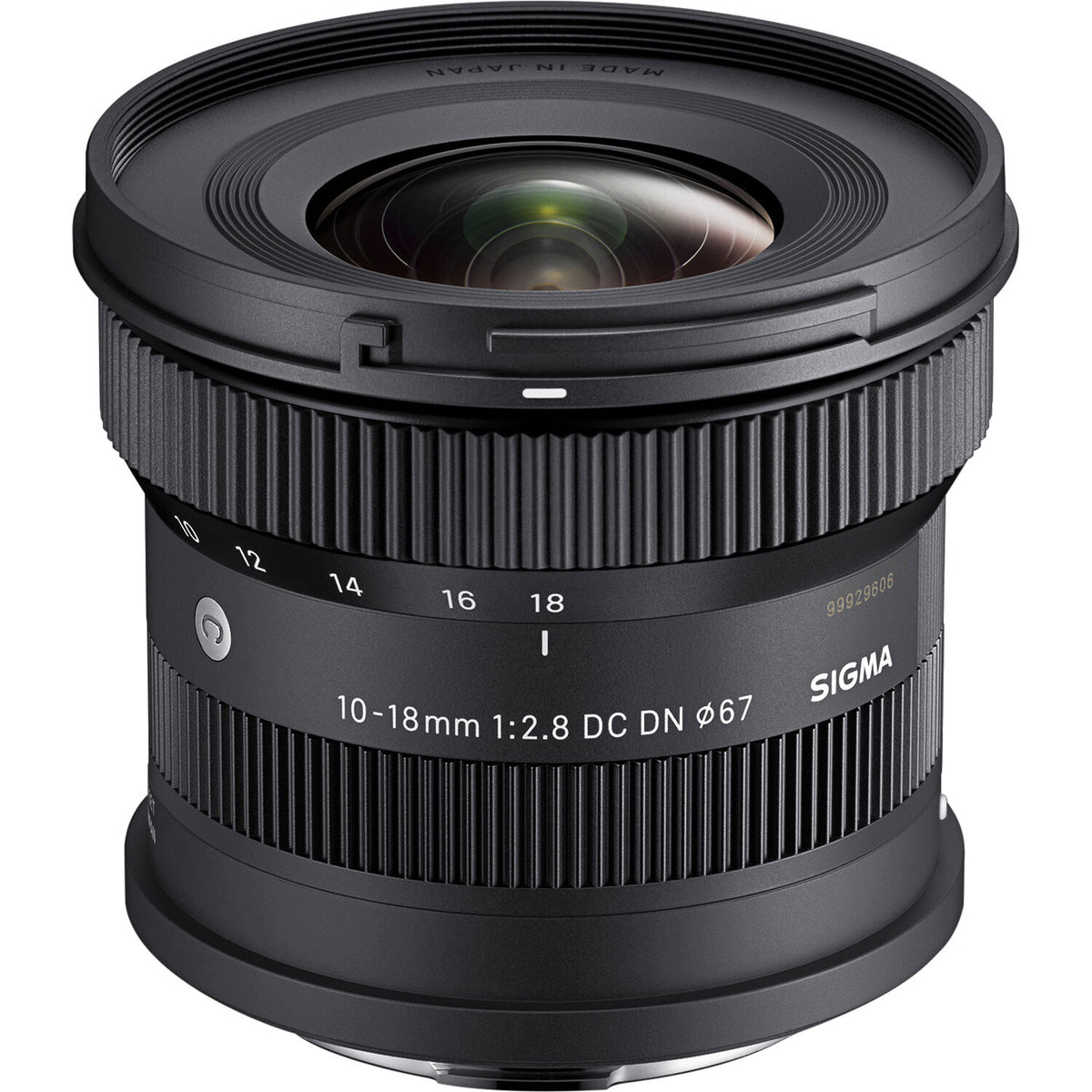 Lente Sigma 10-18mm f/2.8 DC DN Contemporary - vista frontal
