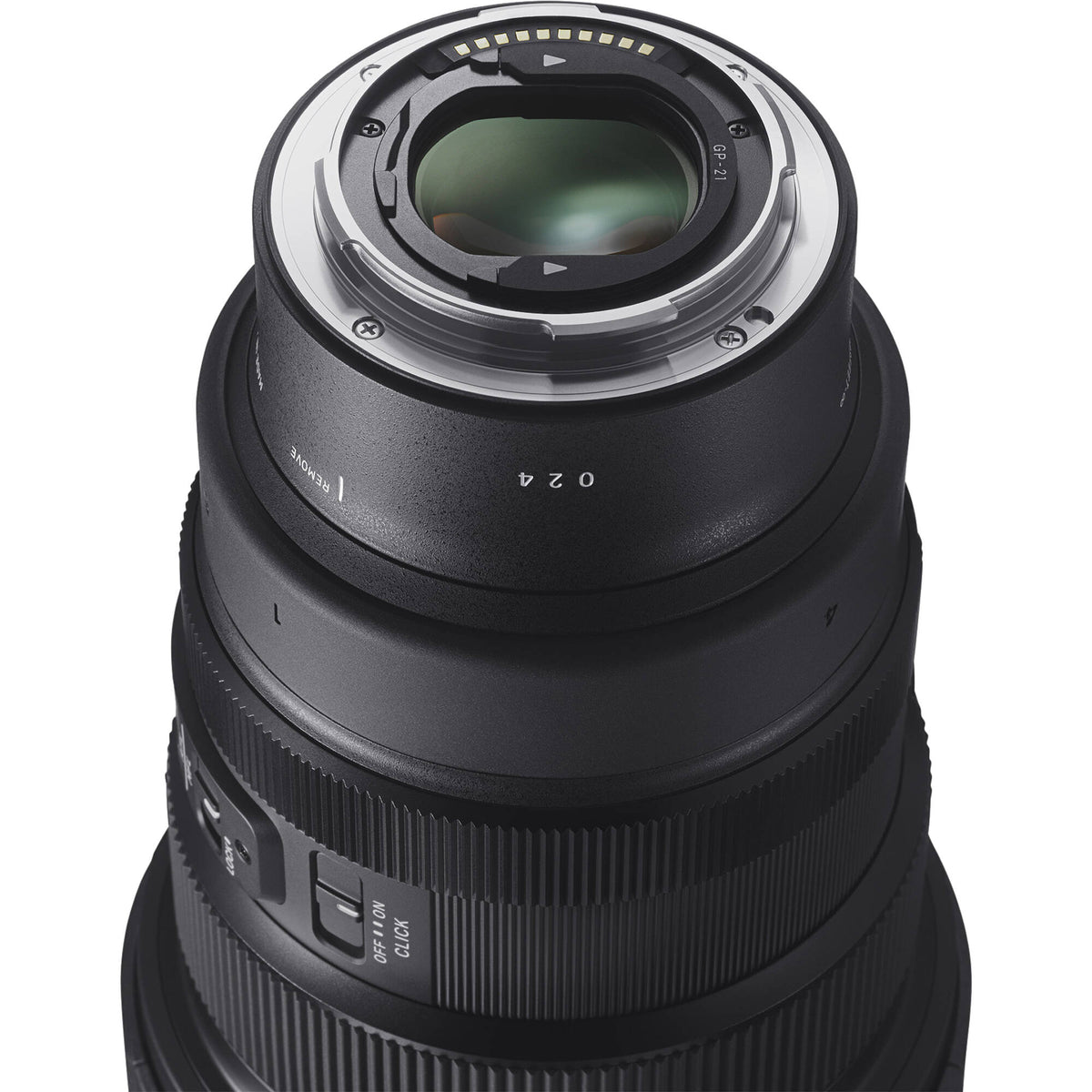 Lente Sigma 15mm f/1.4 Fisheye DG DN Art - contenido de la caja