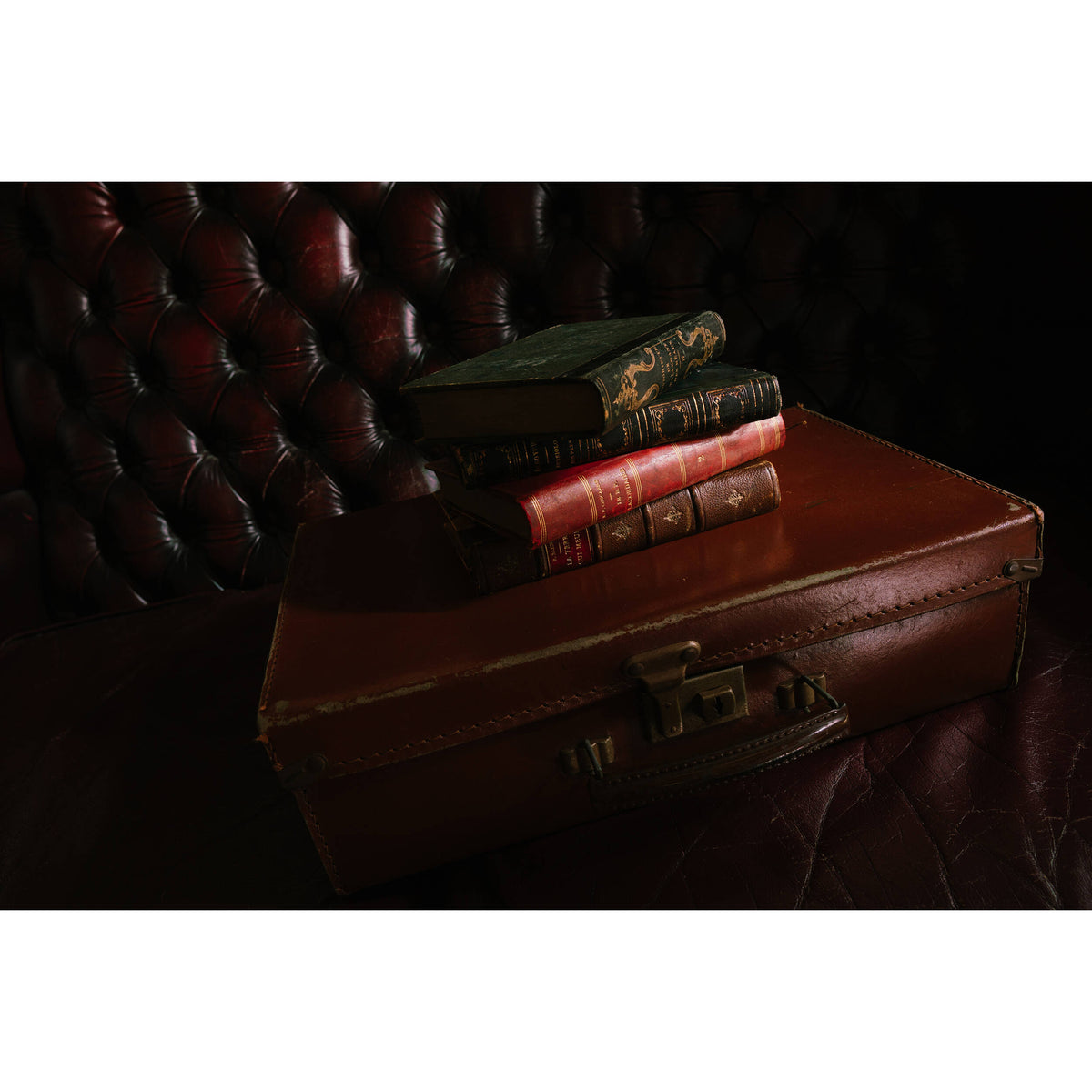 Lente Sigma 16mm f/1.4 DC DN Contemporary - vista lateral