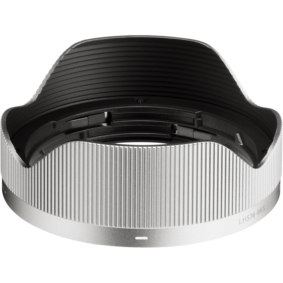 Lente Sigma 17mm f/4 DG Contemporary - vista frontal