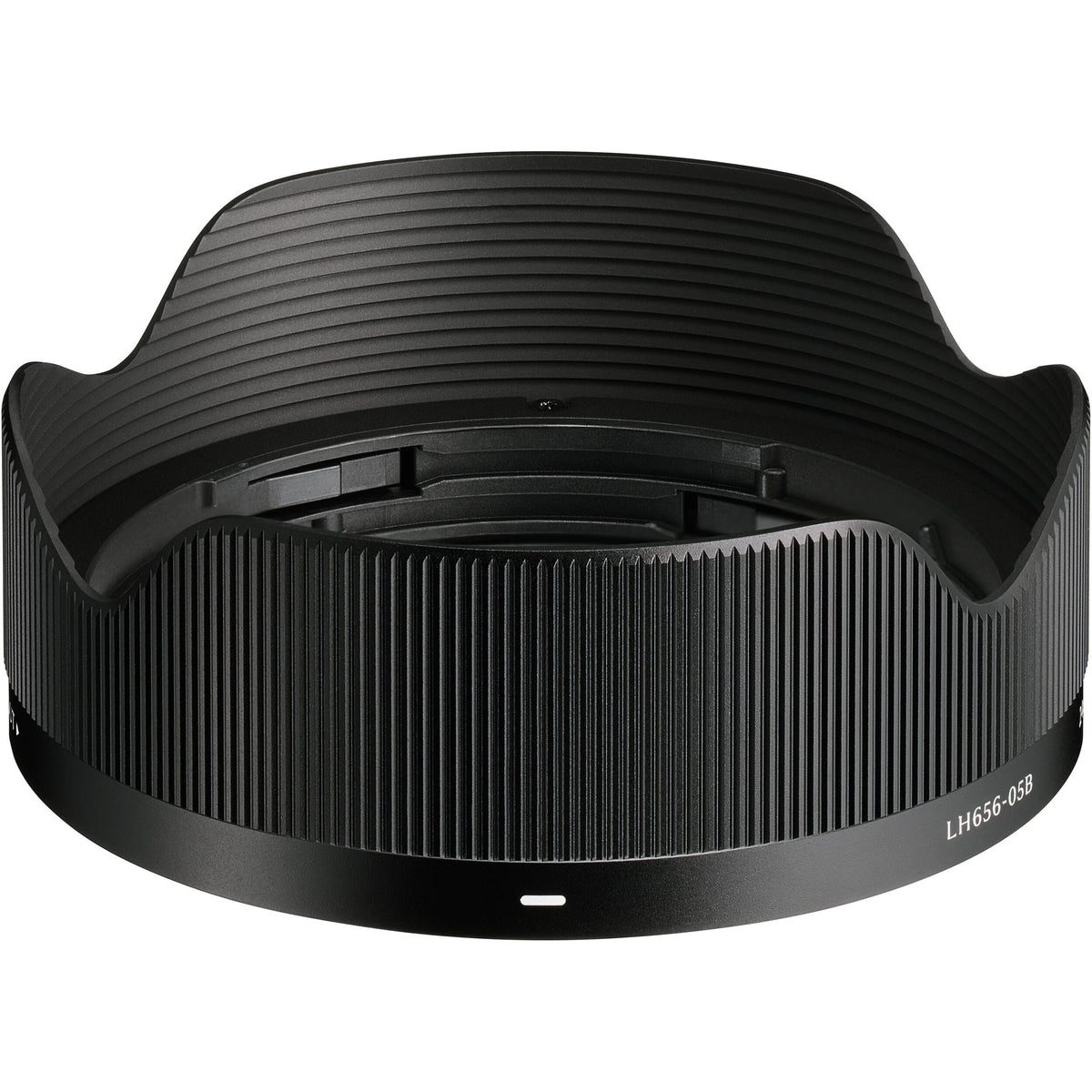 Lente Sigma 24mm f/2 DG Contemporary - vista lateral