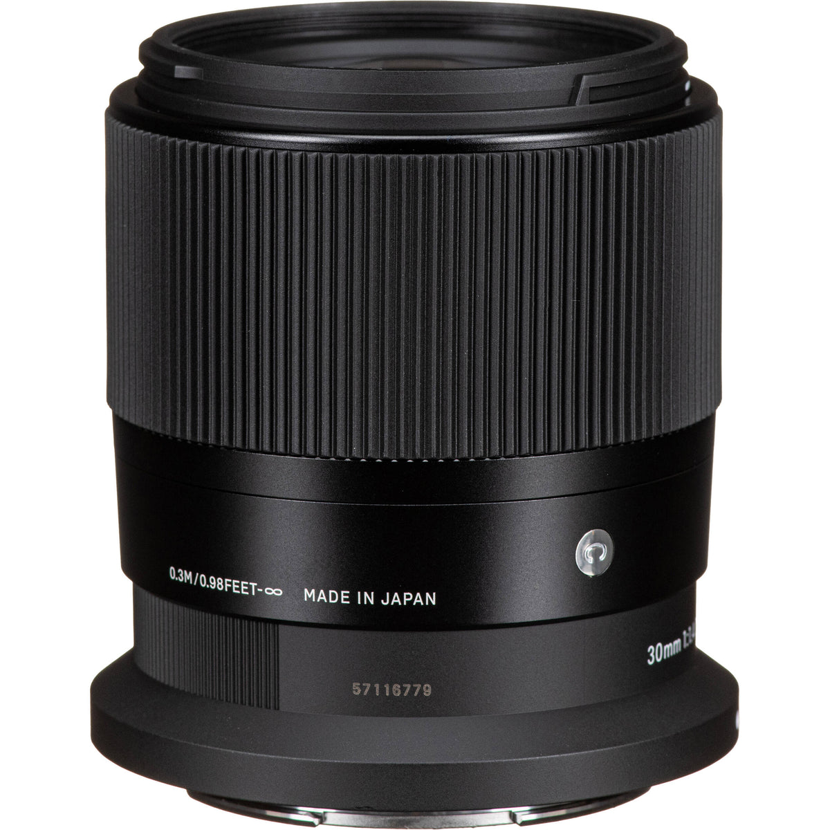 Lente Sigma 30mm f/1.4 DC DN Contemporary - vista lateral