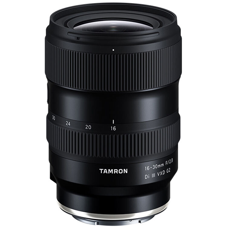 Lente Tamron 16-30mm f/2.8 Di III VXD G2 - vista lateral