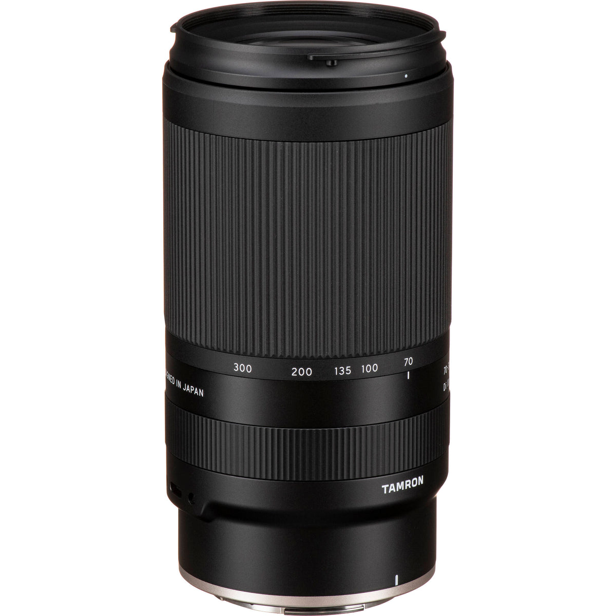 Lente Tamron 70-300mm f/4.5-6.3 Di III RXD Lens for Nikon Z - puertos y conexiones