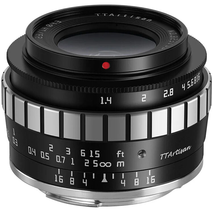 Lente TTArtisan 23mm f/1.4 (Negro & Plateado) - vista principal