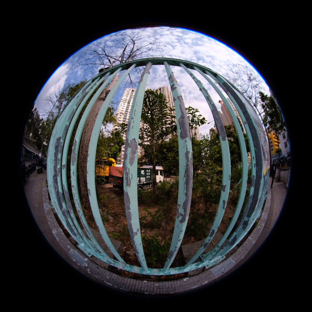 Lente Venus Optics Laowa 4mm f/2.8 Fisheye - puertos y conexiones