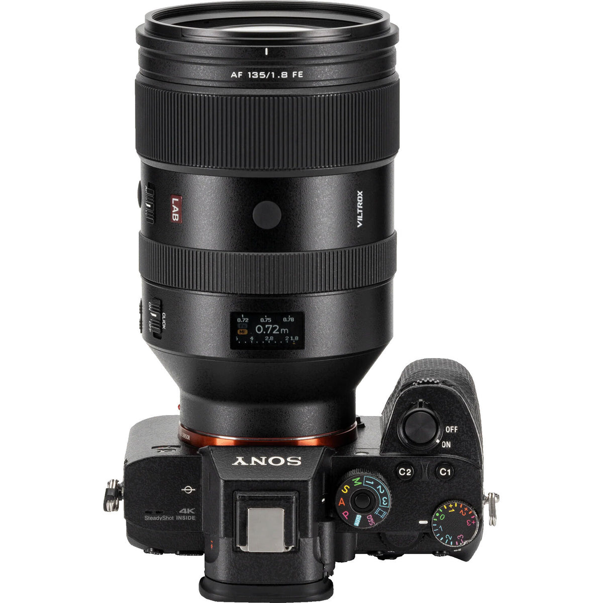 Lente Viltrox AF 135mm f/1.8 LAB FE - vista lateral