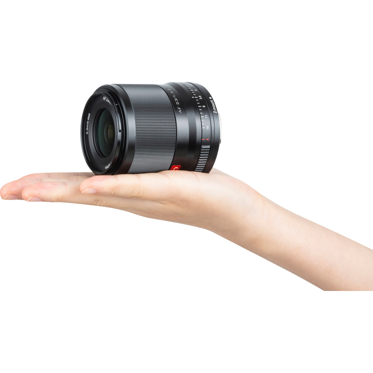 Lente Viltrox AF 23mm f/1.4 Z - contenido de la caja