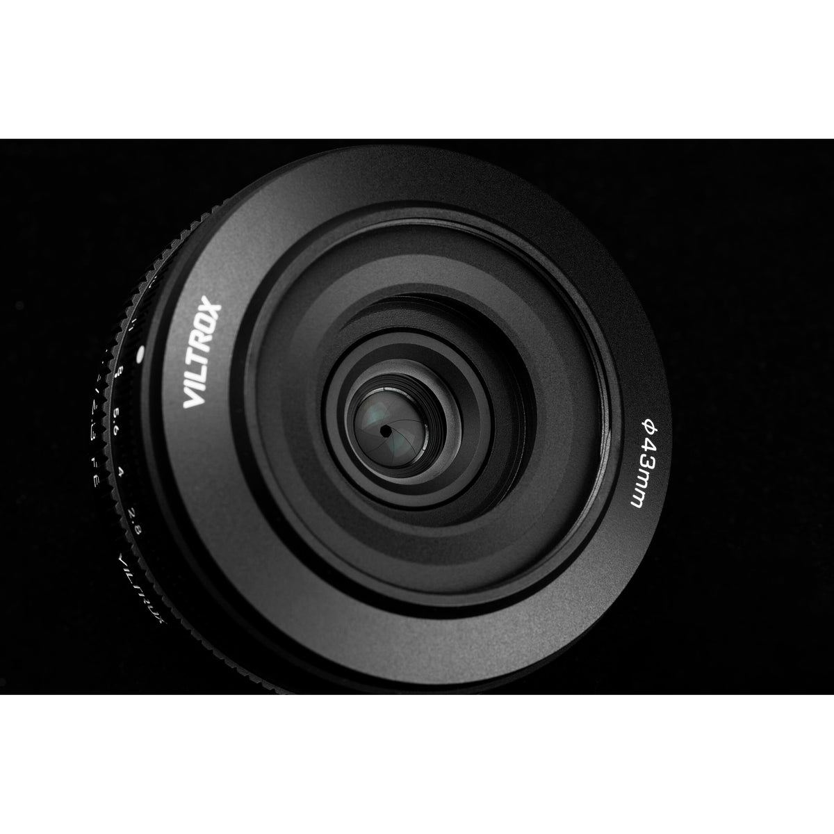 Lente Viltrox AF 26mm f/2.8 EVO - contenido de la caja